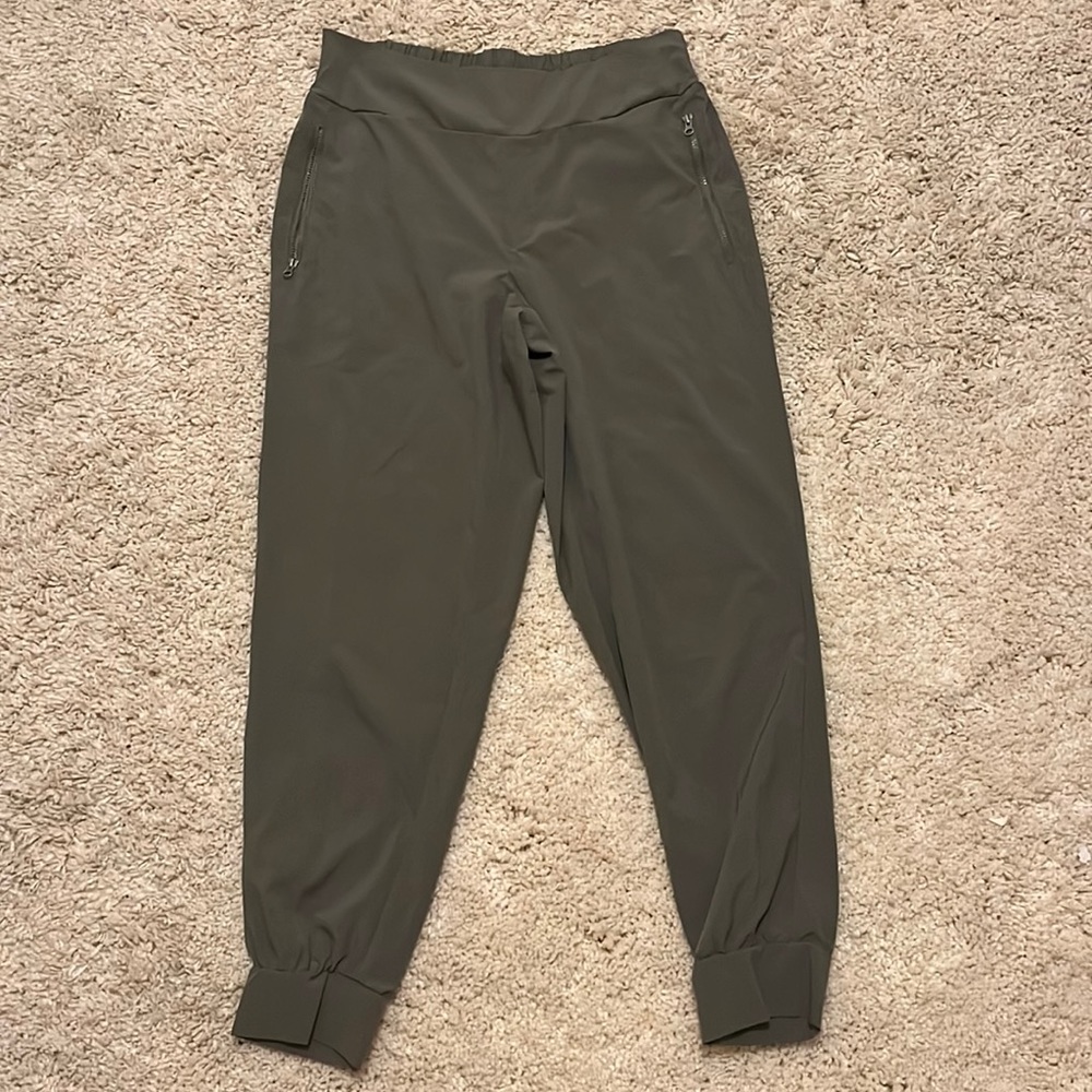 Avalanche Hiking Joggers